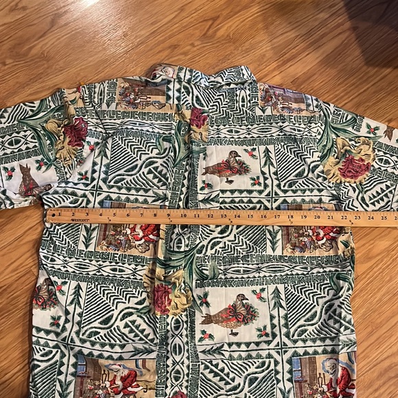 Reyn Spooner Christmas button down Shirt Santa 1/3 button up  size large L - Picture 9 of 10